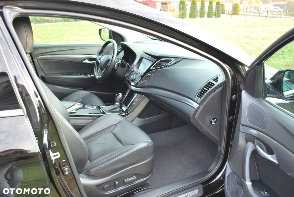 Hyundai i40 Kombi 2.0 Automatik Premium - 9