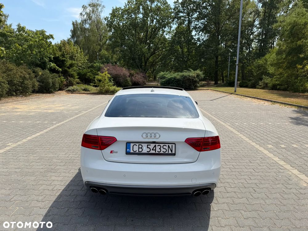 Audi S5 Coupé - 5