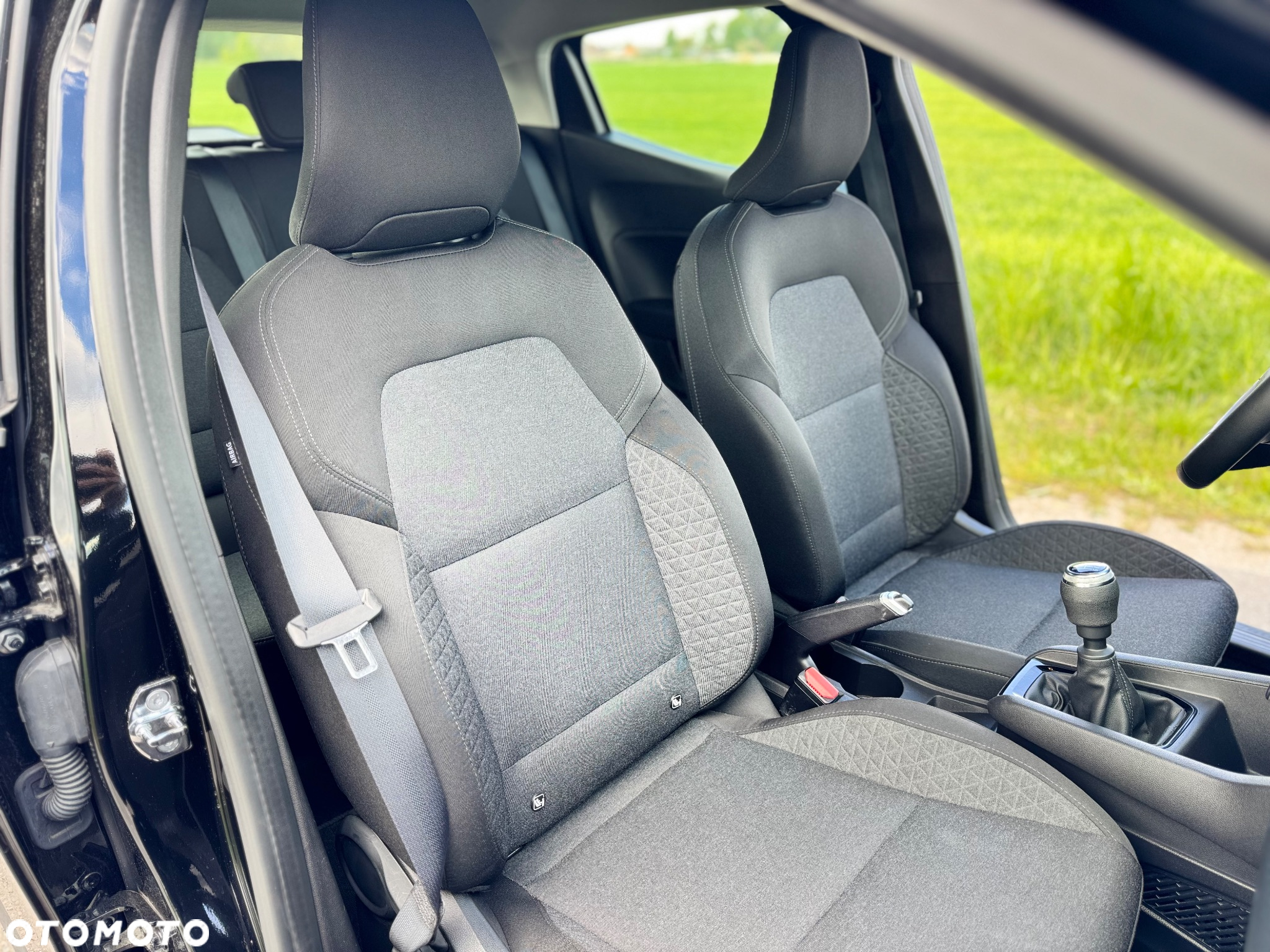 Renault Clio TCe 90 EVOLUTION - 22