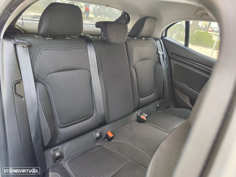 Renault Mégane 1.5 dCi Zen - 14