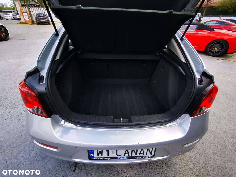 Chevrolet Cruze 2.0 D LTZ - 29