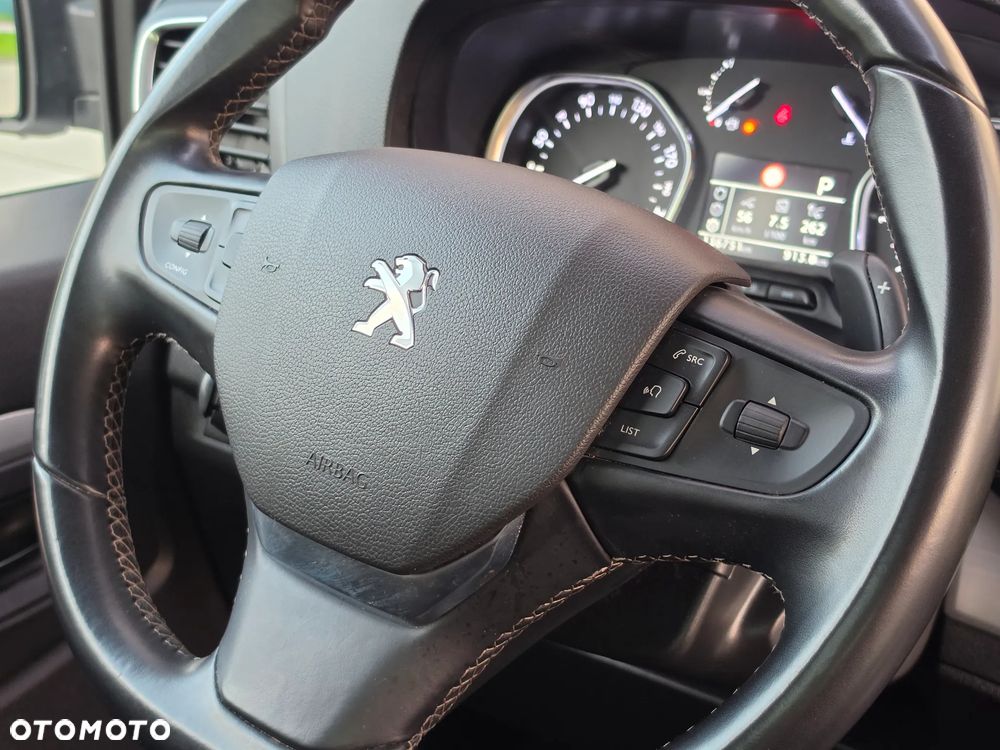 Peugeot Traveller L2 2.0 EAT8 Business VIP - 28