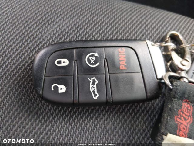 Dodge Charger 3.6 GT - 12