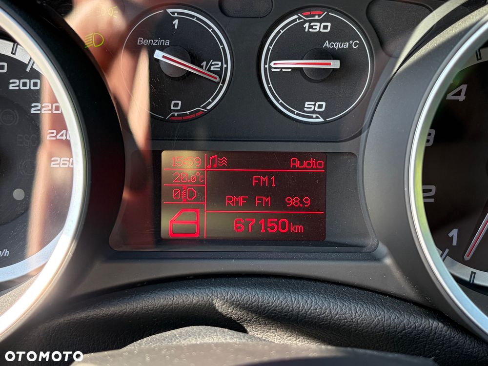 Alfa Romeo Giulietta 1.4 TB MultiAir Distinctive - 19