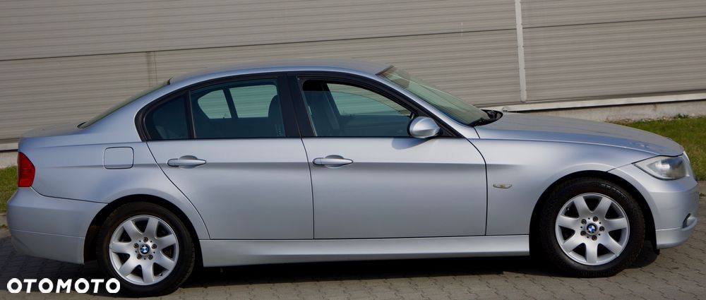 BMW Seria 3 - 17