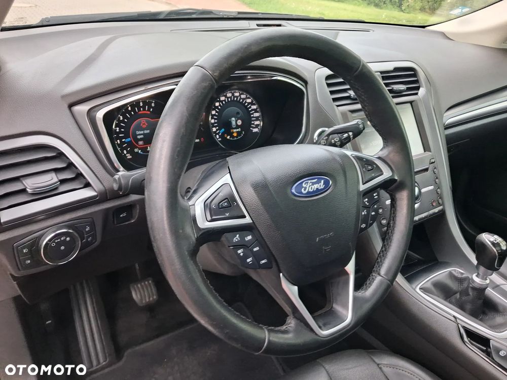 Ford Mondeo 2.0 EcoBlue Titanium - 30