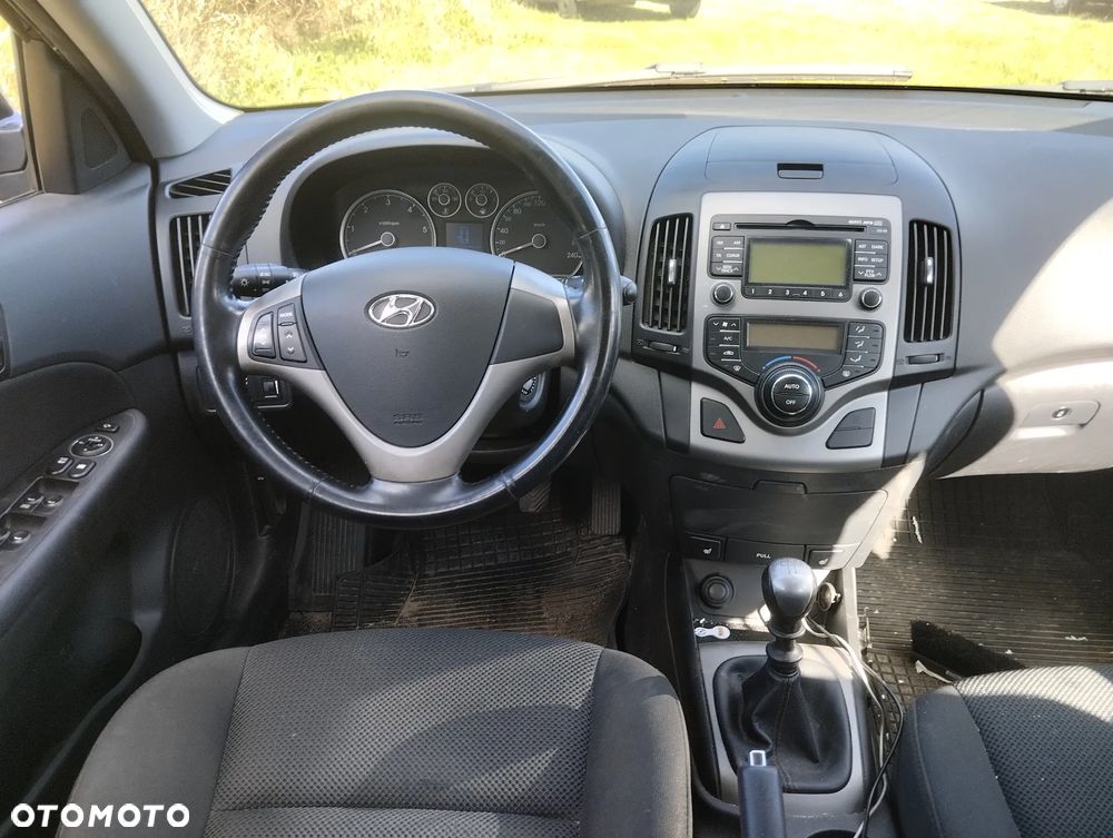 Hyundai i30 1.6 CRDi Comfort - 2