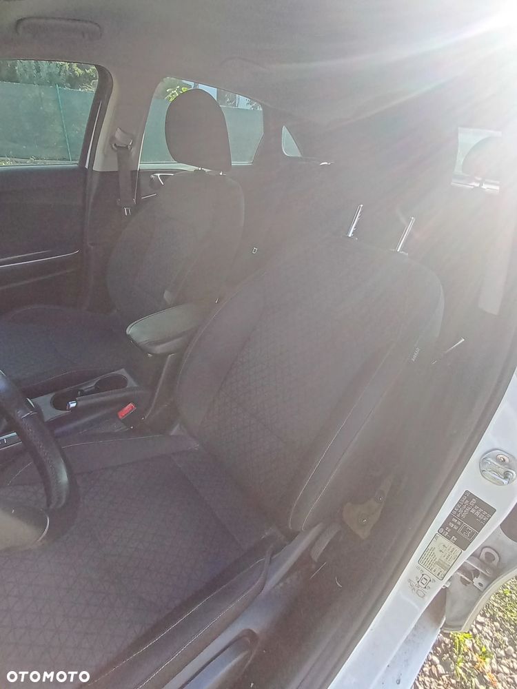 Kia Ceed - 7