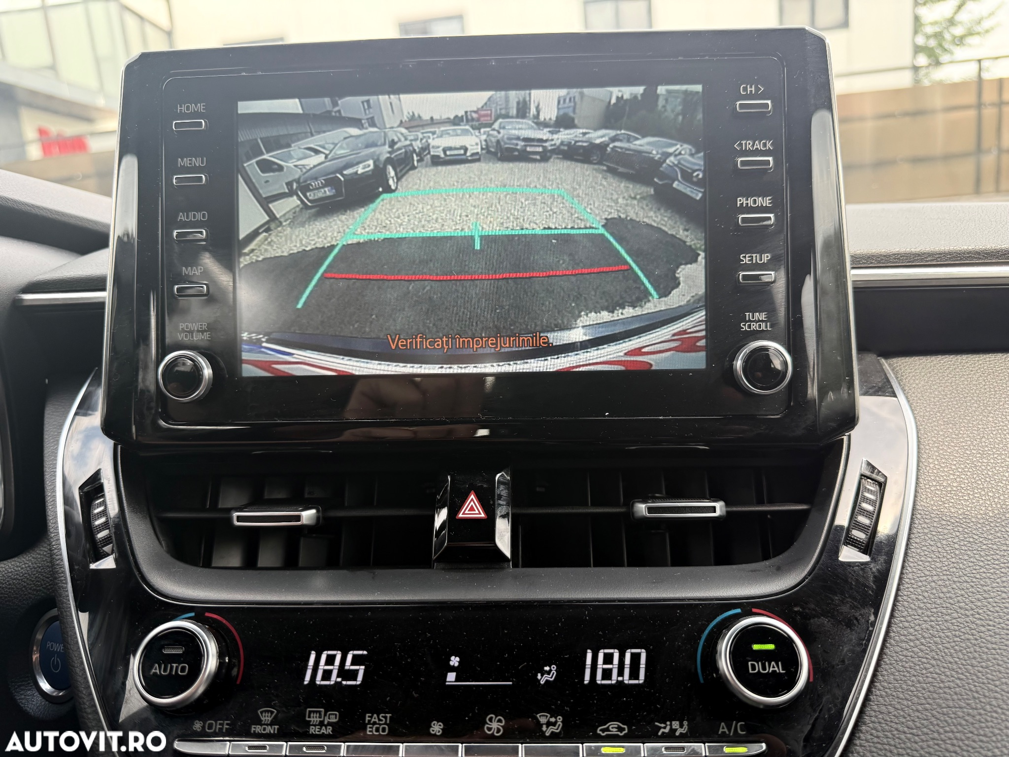 Toyota Corolla 1.8 Hybrid Business Edition - 21