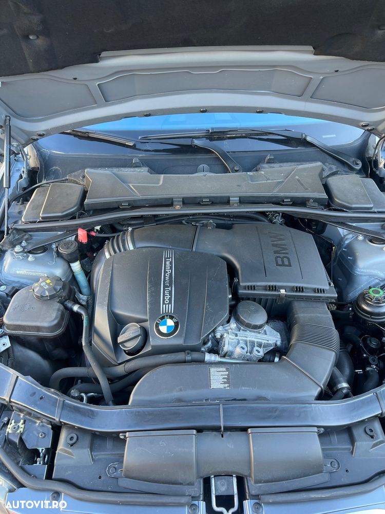BMW Seria 3 335i xDrive AT - 8