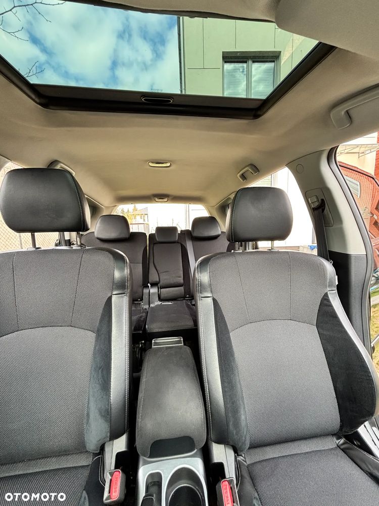 Mitsubishi Outlander 2.0 Intense + 2WD EU5 CVT - 11