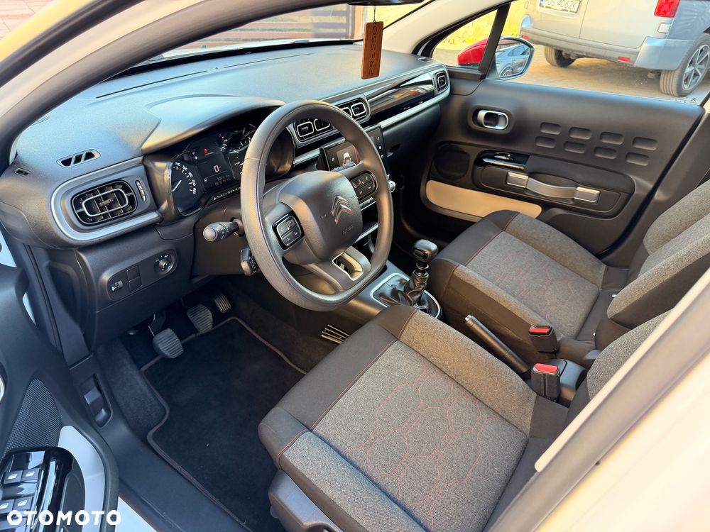 Citroën C3 1.2 PureTech Shine - 10