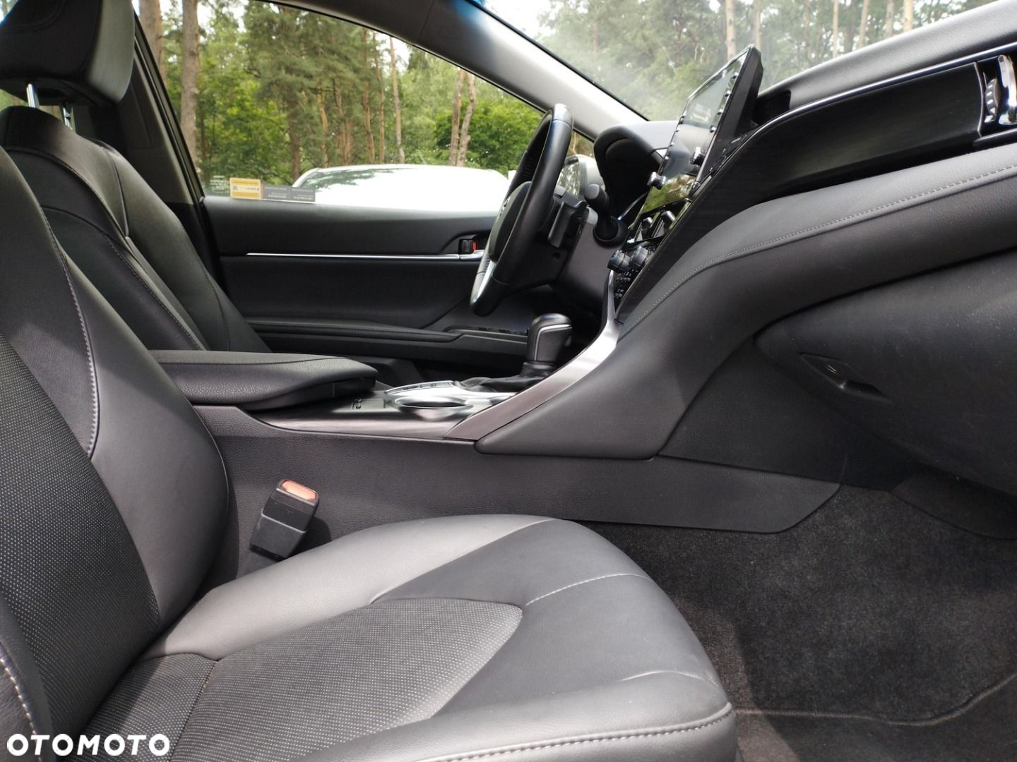Toyota Camry - 9