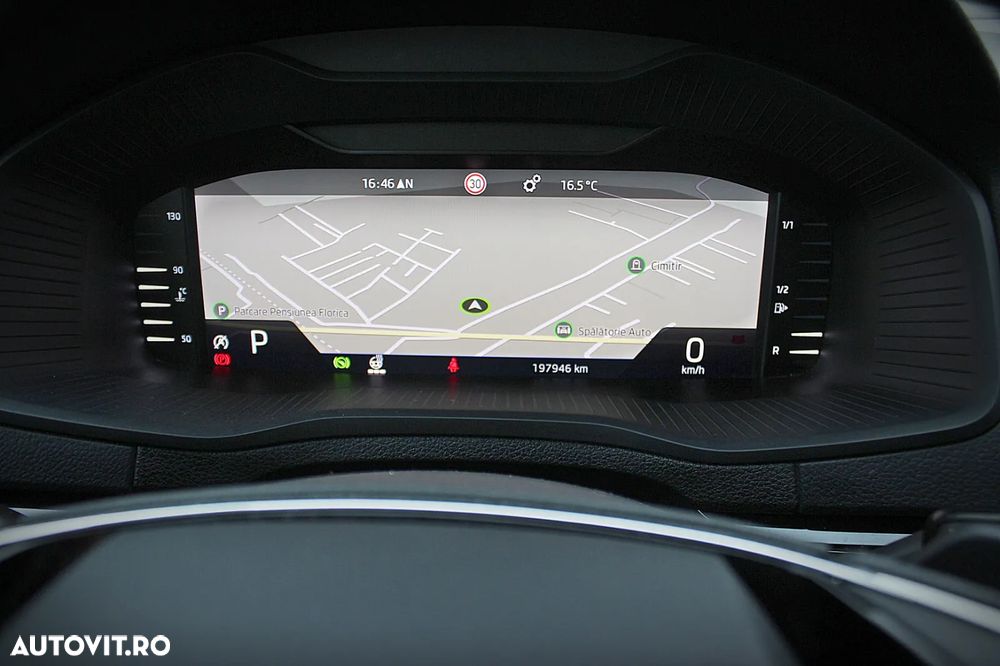 Skoda Karoq 2.0 TDI DSG Sportline - 6