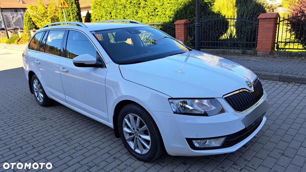 Skoda Octavia 1.6 TDI 4x4 Elegance - 3