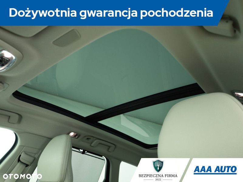 Volvo V90 Cross Country - 23