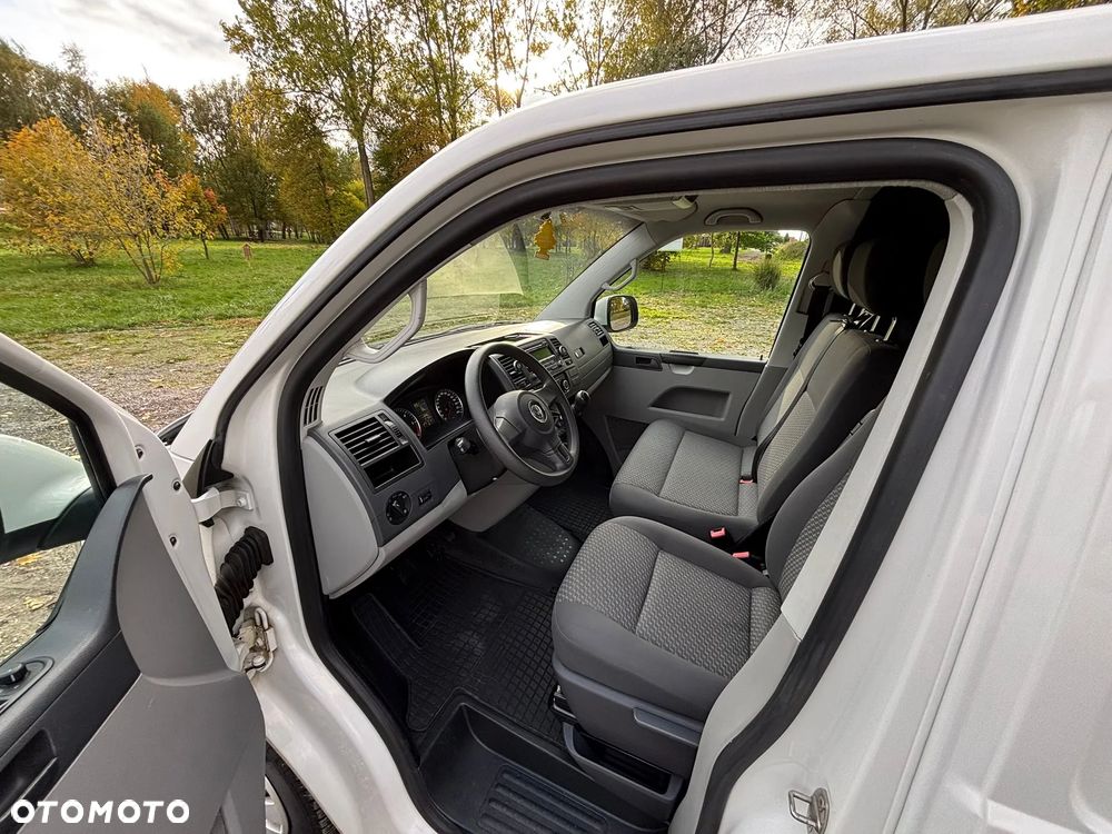 Volkswagen TRANSPORTER - 8