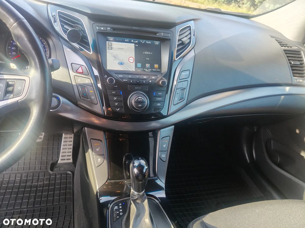 Hyundai i40 1.7 CRDi Premium DCT - 19