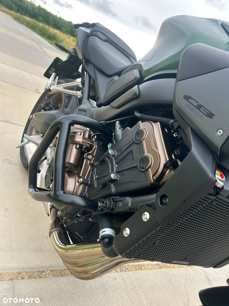 Honda CB - 19