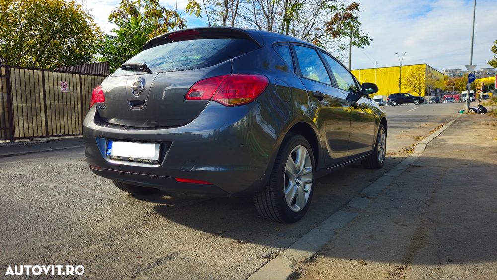Opel Astra - 6
