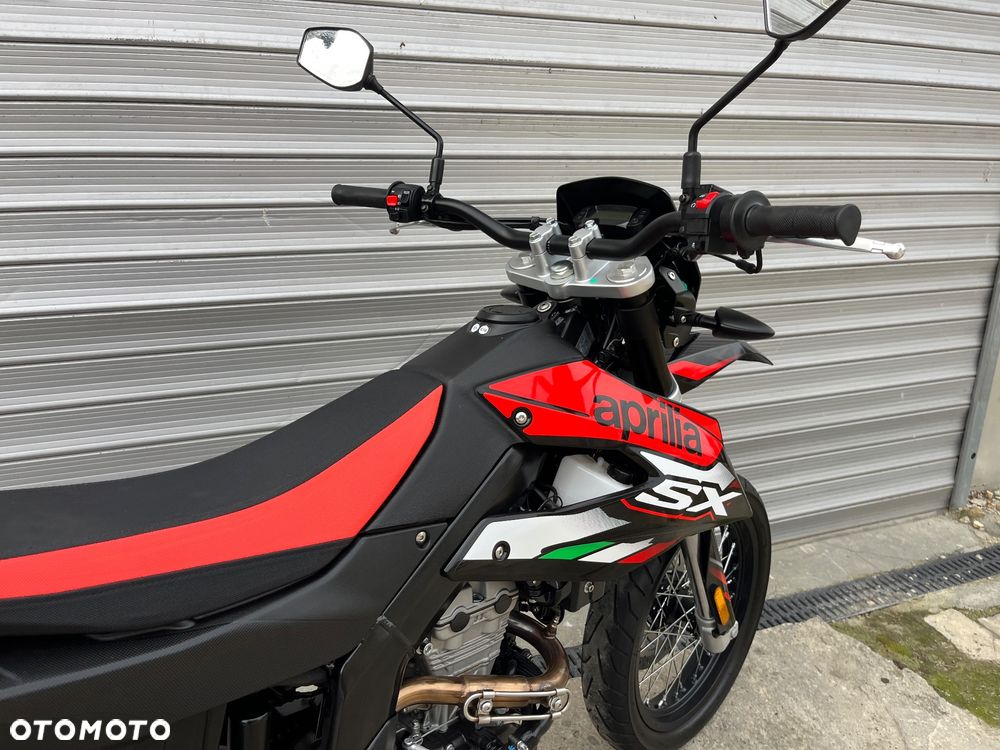 Aprilia SX - 15