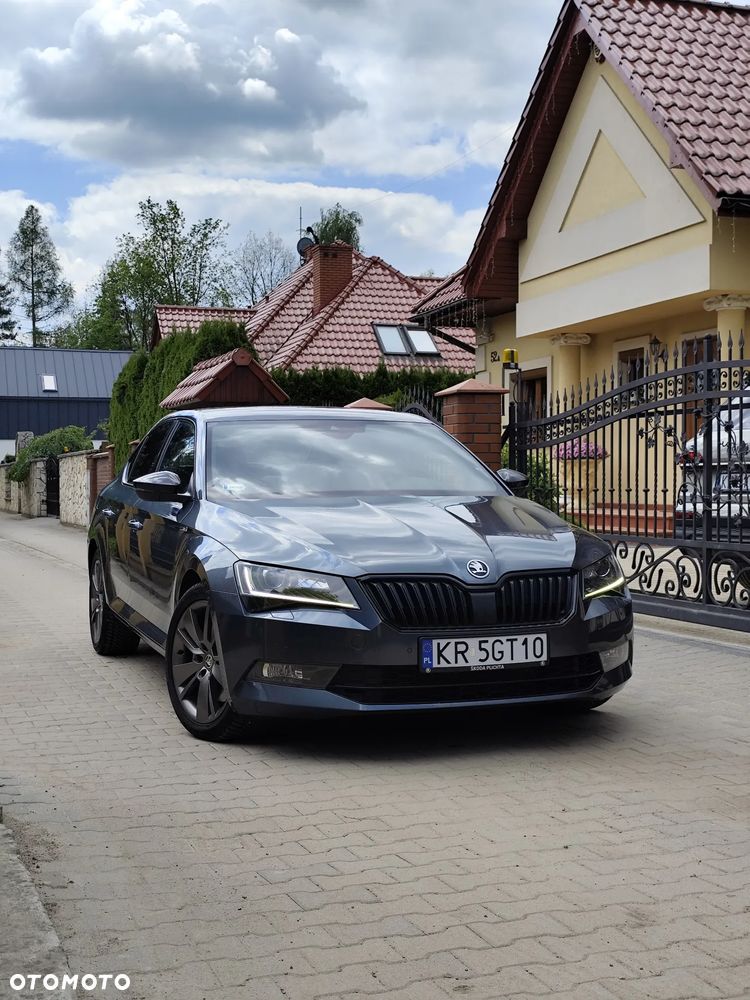 Skoda Superb 2.0 TSI 4x4 Sportline DSG - 4