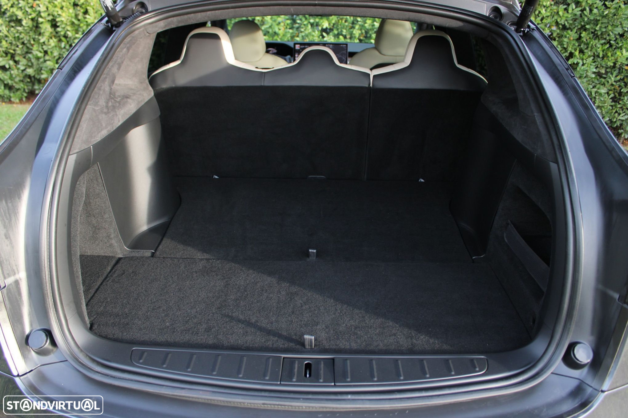 Tesla Model X Long Range AWD - 16