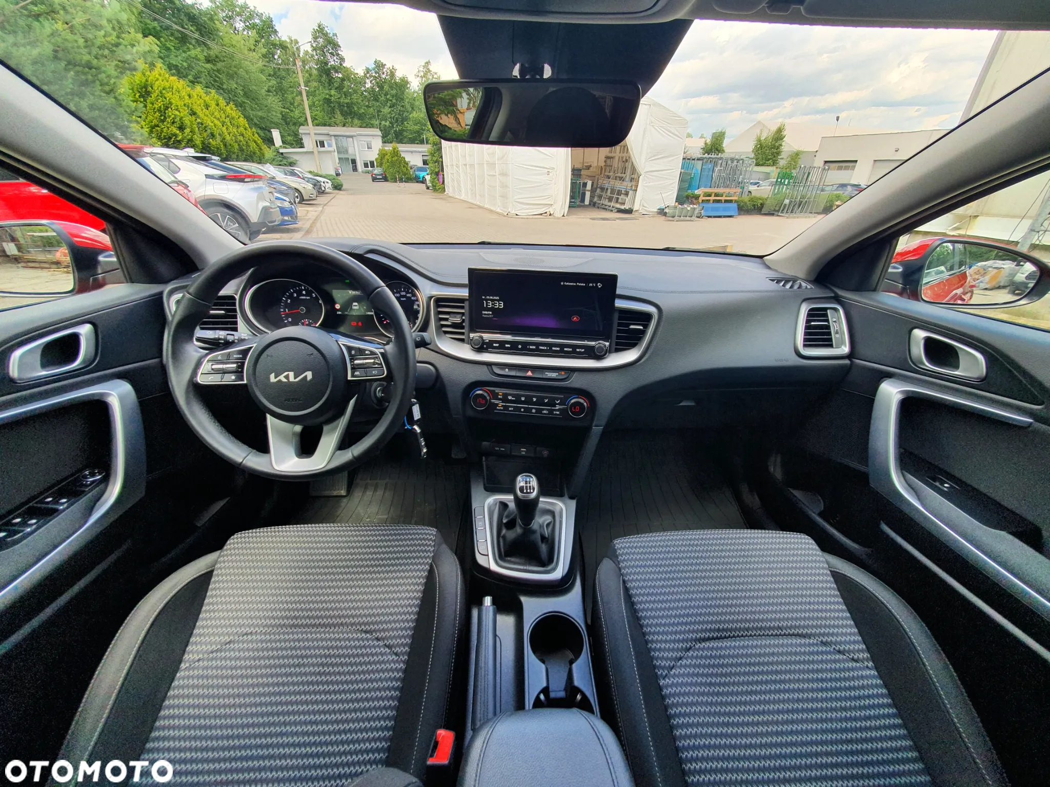 Kia Ceed 1.5 T-GDI M - 28