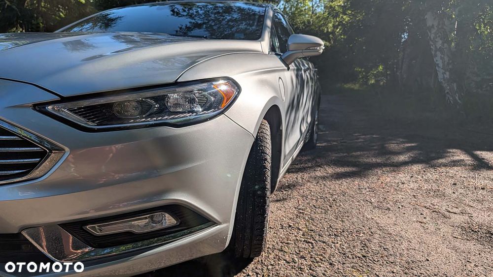Ford Fusion - 13