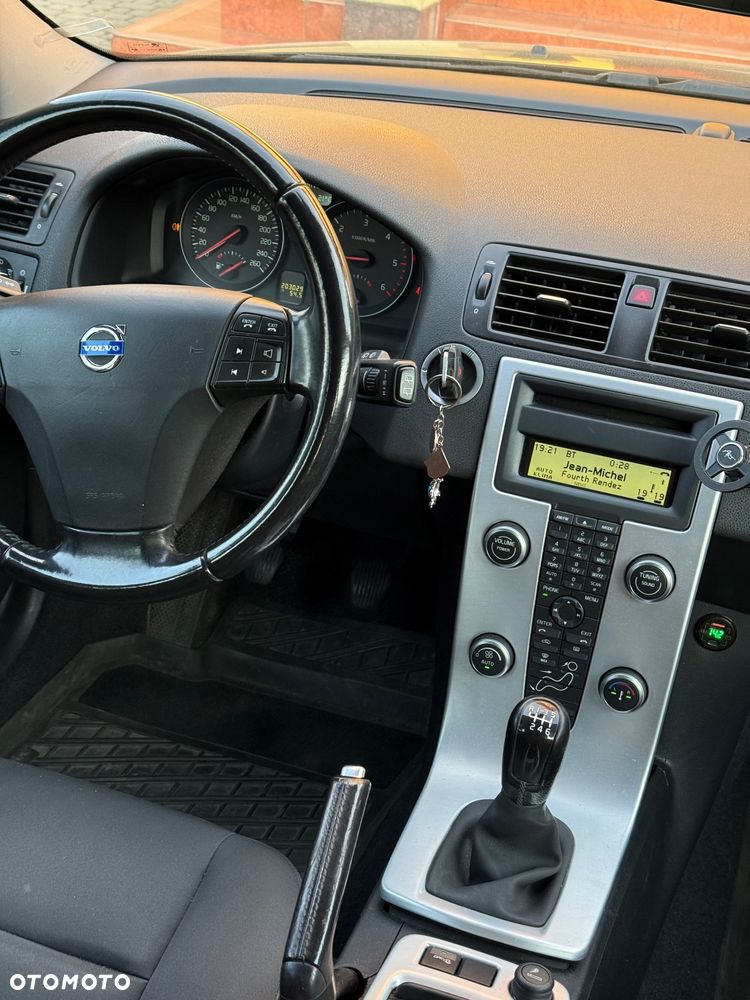 Volvo V50 DPF DRIVe Momentum - 9