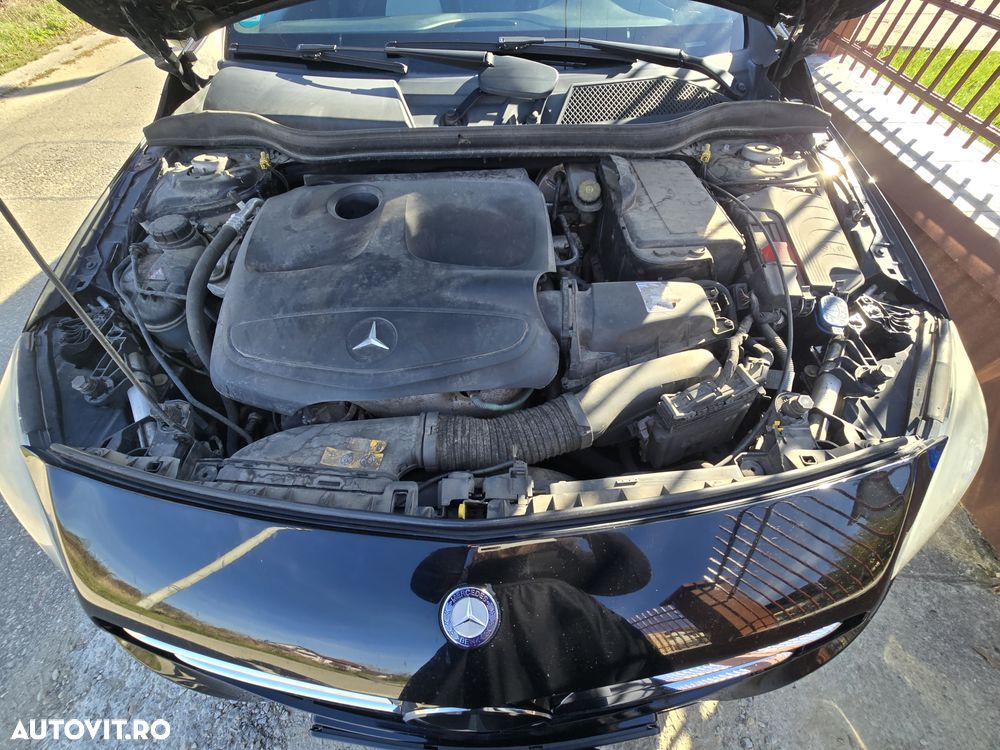 Mercedes-Benz A - 15