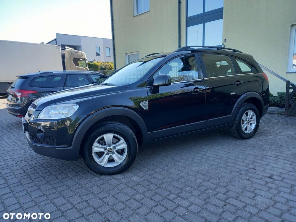 Chevrolet Captiva 2.0 d LS 5os - 4