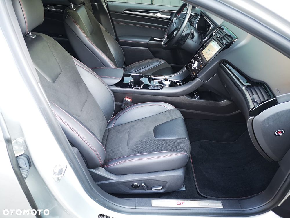 Ford Mondeo 2.0 EcoBlue ST-Line - 26