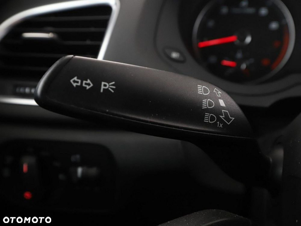 Audi Q3 1.4 TFSI S tronic - 31