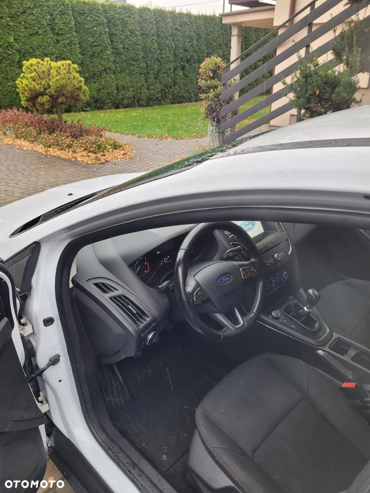 Ford Focus ver-1-5-ecoblue-start--stopp--system-active - 6