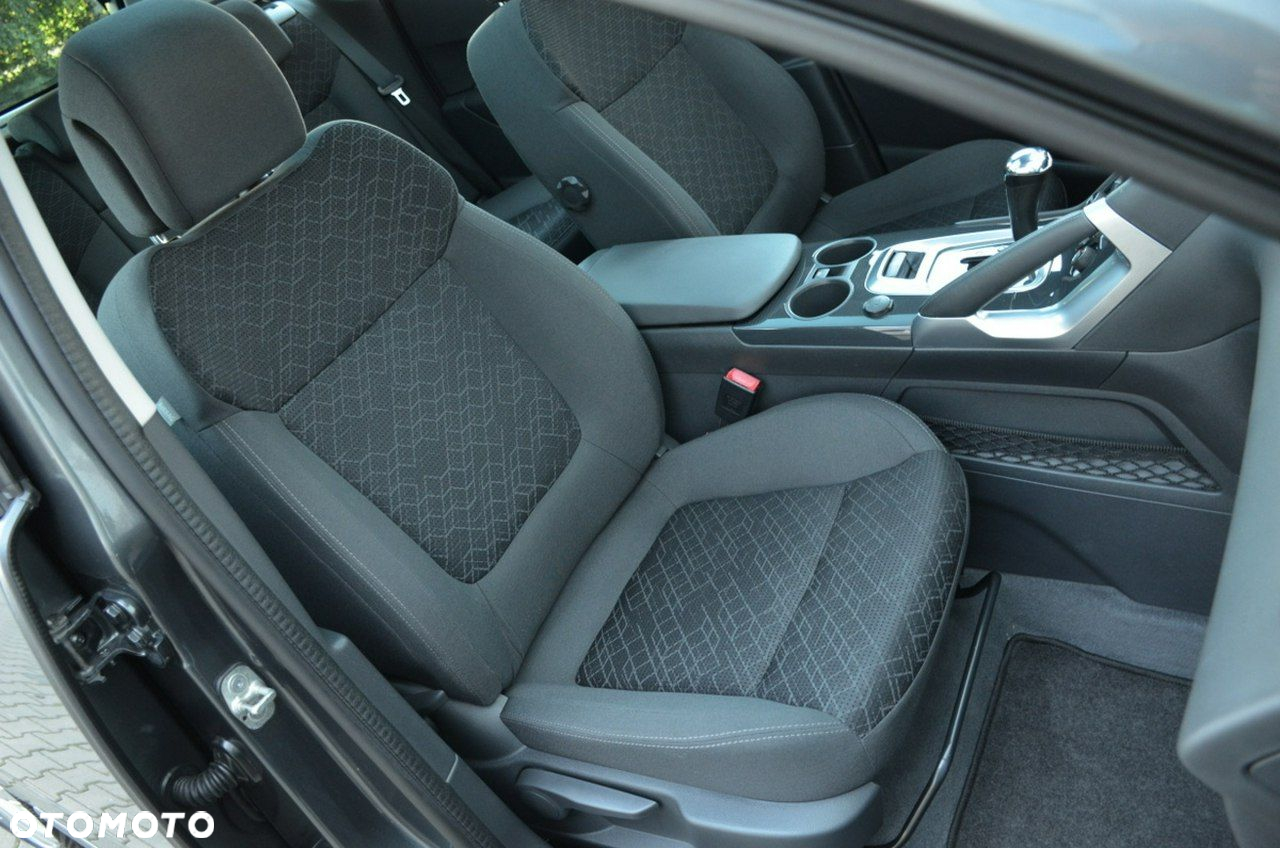 Peugeot 3008 - 24