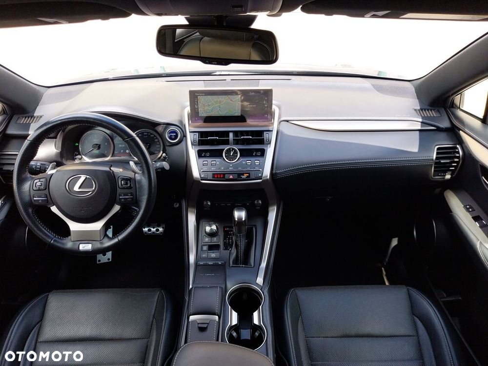Lexus NX 300h F Sport Edition AWD - 9