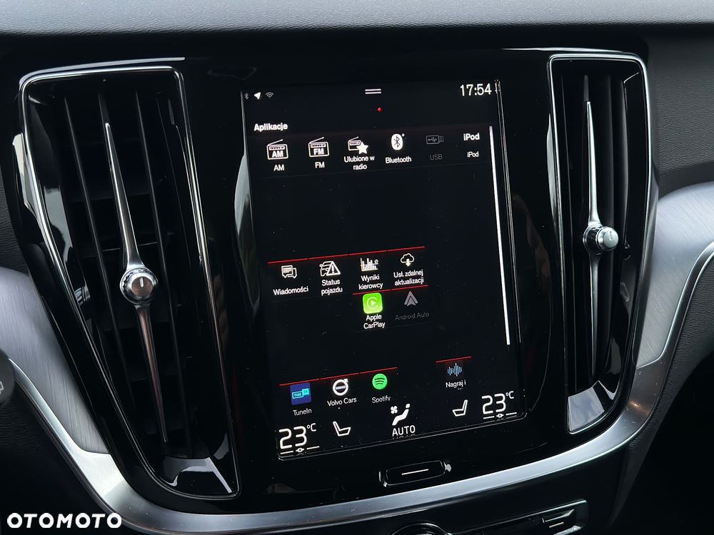 Volvo V60 Cross Country D4 AWD - 29