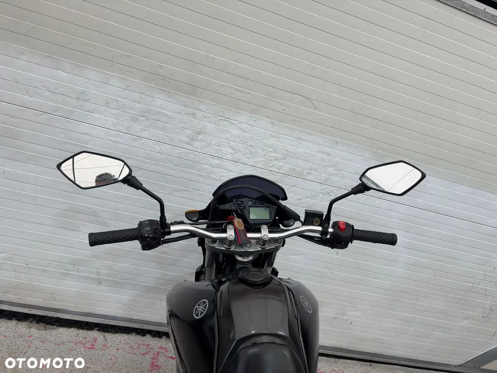 Yamaha XT - 27