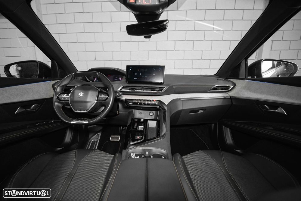 Peugeot 5008 1.2 PureTech GT EAT8 - 30