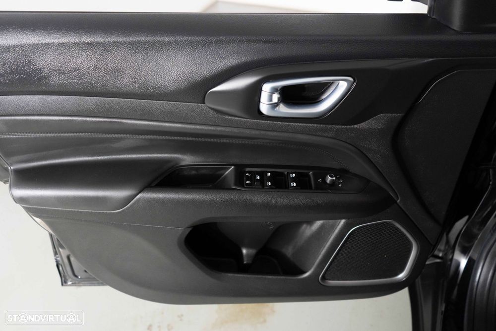 Jeep Compass 1.3 TG Trailhawk - 31