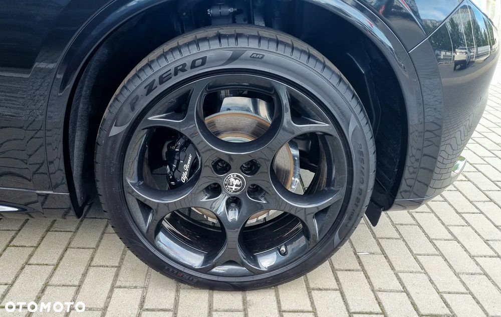 Alfa Romeo Stelvio 2.0 Turbo Estrema Q4 - 18
