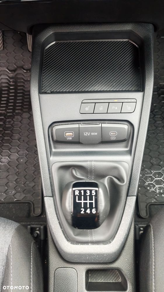 Kia Stonic 1.0 T-GDI L - 17