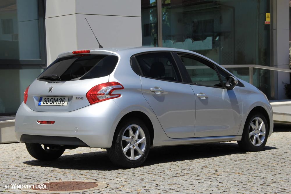 Peugeot 208 1.2 VTi Active - 3