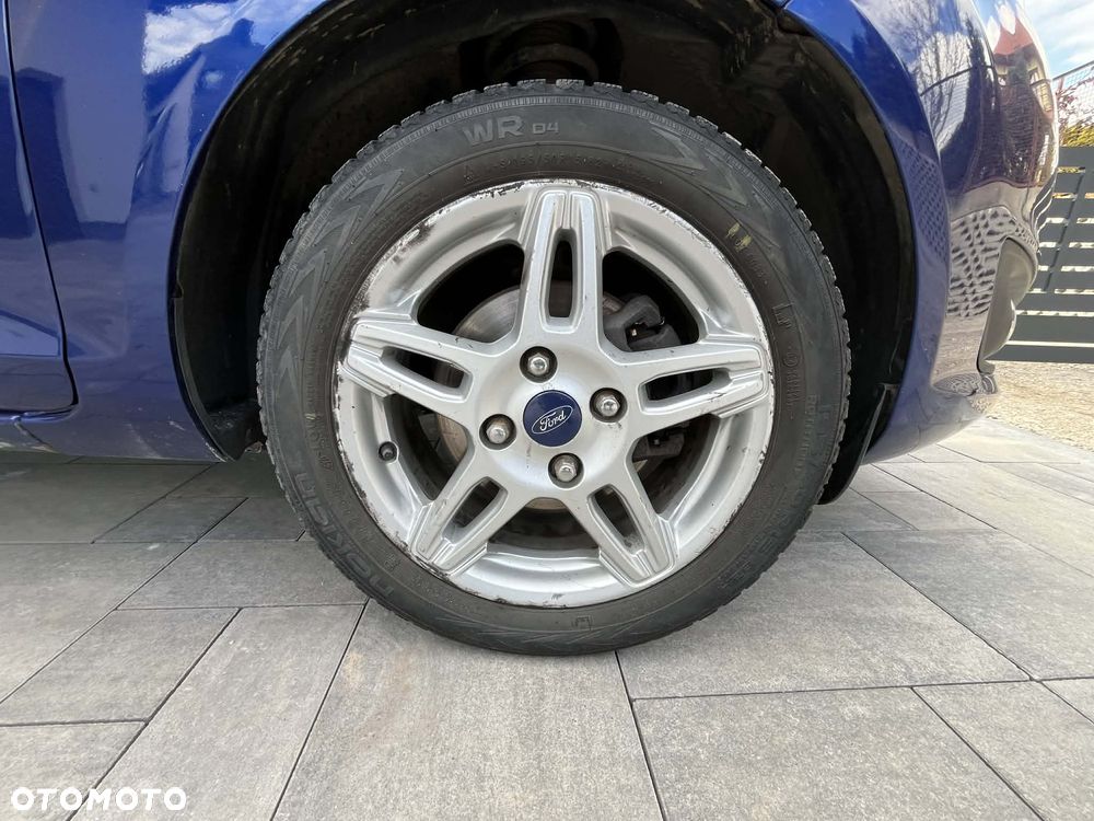 Ford Fiesta 1.5 TDCi Ambiente - 16