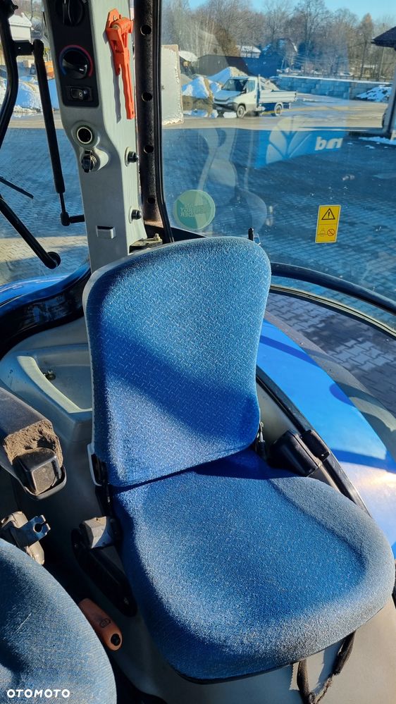 New Holland - 12