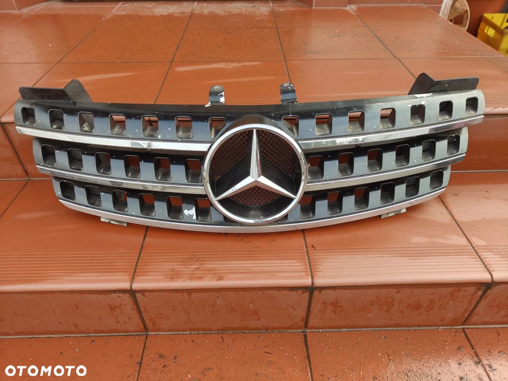 MERCEDES W164 ML GRILL gril atrapa przednia przód