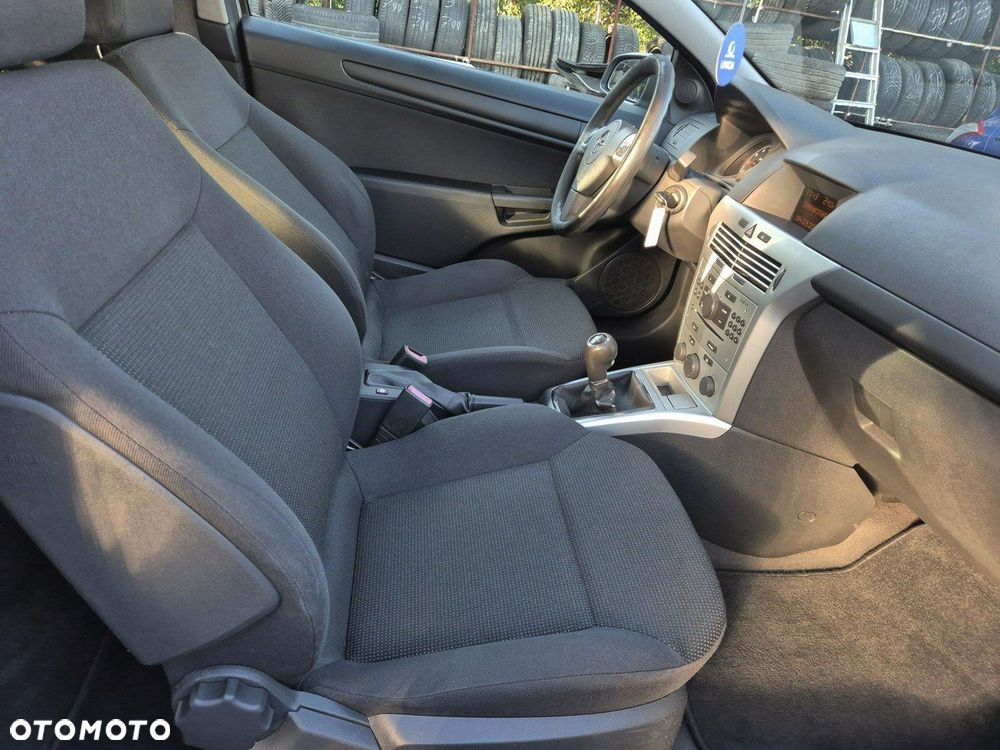 Opel Astra - 23