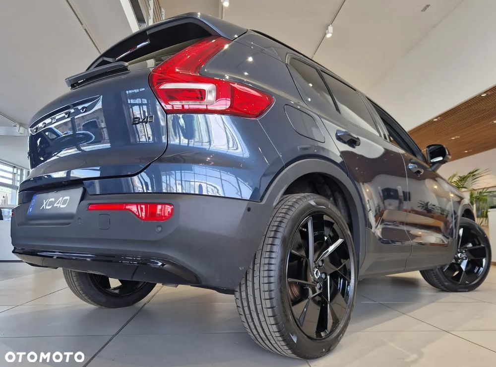 Volvo XC 40 - 3