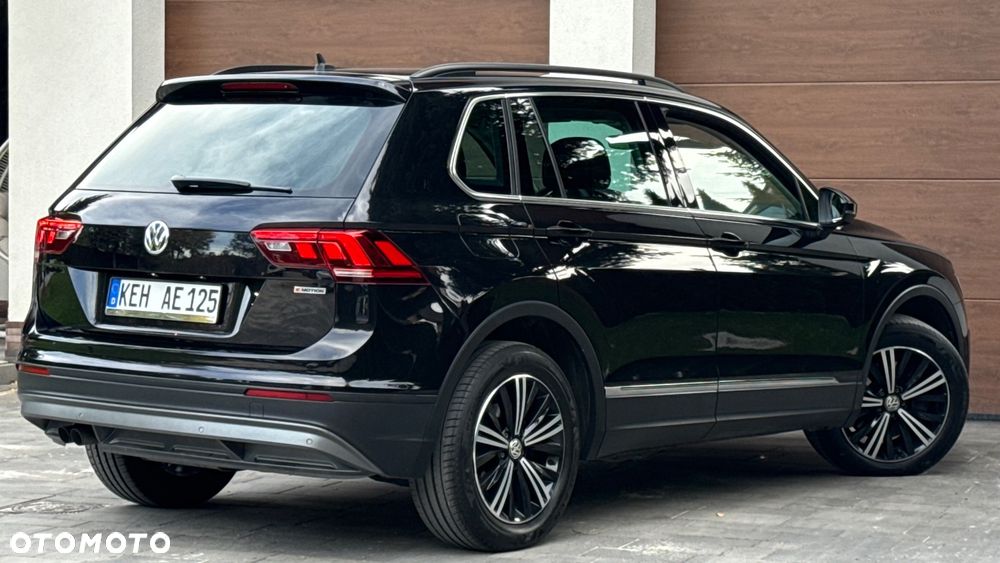 Volkswagen Tiguan - 26